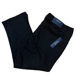 NWT Bogari Designed in Italy Black Capri Pants Size 10